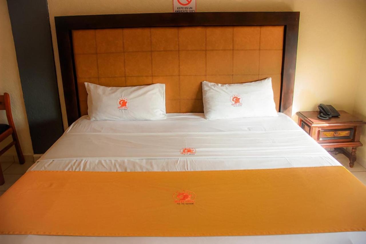 Hotel Gina Текоман Экстерьер фото